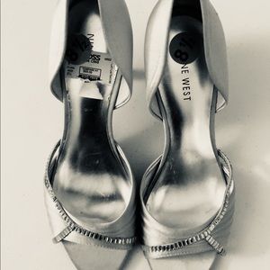 Size 9 Silver Dress Shoes